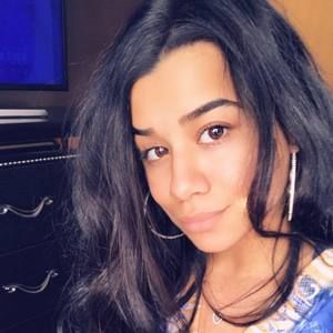 Meet your Posher, Dzevahira